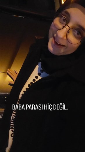 Ms.Simli on Instagram: "Baba parası yemeyi sevenler burada mı? 😅😅 . . . #reels #kesfet #babaparası #mizahtürkiye"