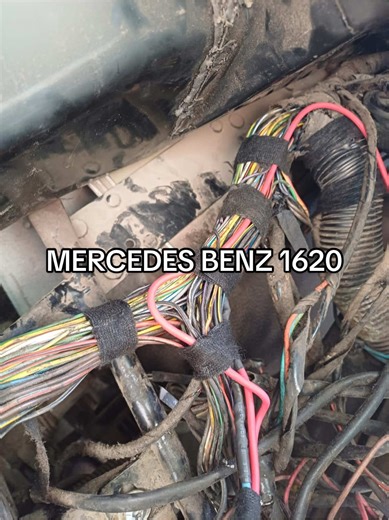 Mercedes benz 1620 🚛 #camioneros #mercedesbenz #rescatevial #ruta