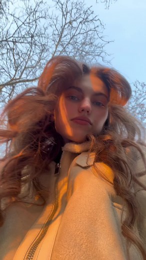 Holly (@hooly.bu)’s videos with original sound - Holly