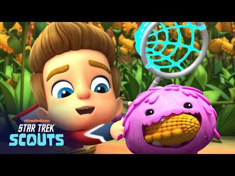 Scouts Go Hunting For CORN-EATING Aliens! 🌽 | Holodeck Rescues #10 | Star Trek: Scouts