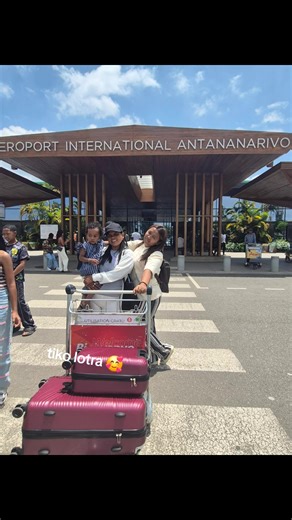 Lucette (@lucette_77)’s videos with son original - Bozo Rap'tor