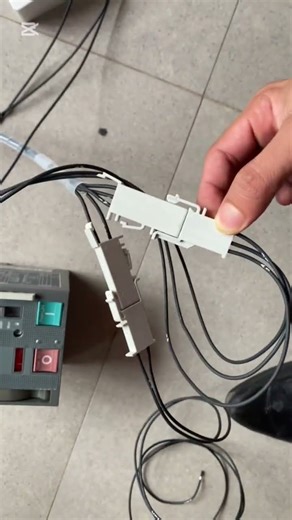 MCCB Motorized Unit 🔩 #mccb #electrical #electricalengineering #motorized