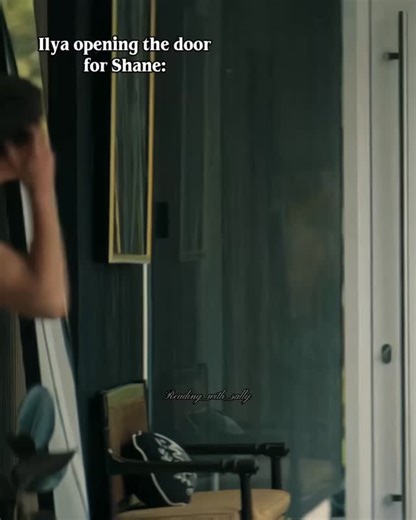 Sal 📚🎀 on Instagram: "Shane is such a cutie 🥰😂 #heatedrivalry #shanehollander #hudsonwilliams #ilyarozanov #connorstorrie #gayromance #mmromance #bookadaptation #reelfyp #fypageシ #blseries"