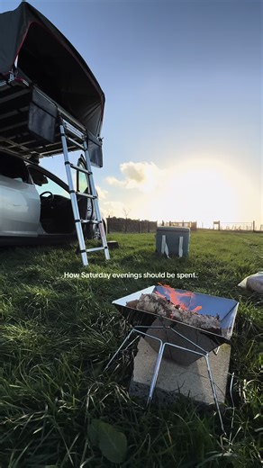 Laura🏕️ Camping&Hiking (@itslaura_jayne)’s videos with original sound - Jess Noonan