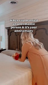 What a sweet surprise 😱😱 | Laura Elizabeth Graham