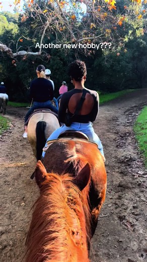 Tried horseback riding for the first time and I loved it! I was lowkey trying to make my horse gallop 👀🤭 #horsebackriding #horse #horses #horseback