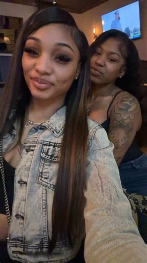 Lightskindimeee (@lightskindimeee)’s videos with No matter what - lele.