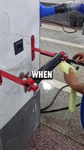 Olaf Wanders Off at Disneyland Paris' New World of Frozen