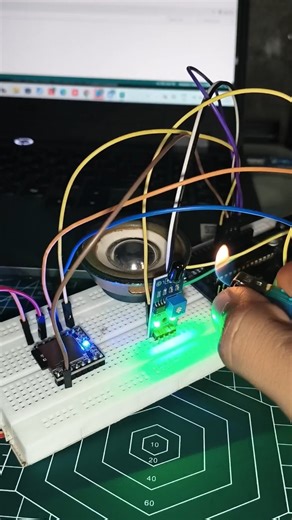 Fire 🔥 Alert System using Flame Sensor, Arduino Uno and DFPlayer Mini #ytshorts #youtubeshorts #iot