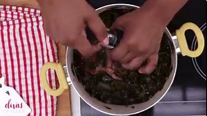 My favorite way to cook fresh collard greens! 😋 How do you make yours?? Get recipe: https://divascancook.com/collard-greens-recipe/ #divascancook | Divas Can Cook