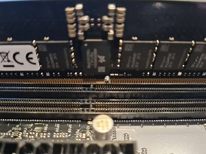 DDR5 288 pin does not fit motherboard supporting DDR5 RAM with 288 pin