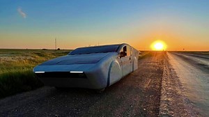 Russisches Sonnenmobil „Solarghini!“? (VIDEO)