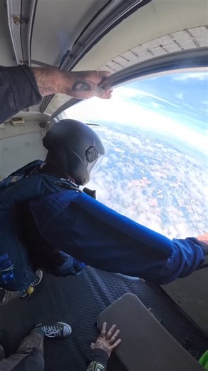 Now’s the time — grab your friends and do something epic #Skydiving #AdrenalineRush #LiveEpic #JumpDay #Freefall #BucketListCheck #SkyHigh #AdventureTime #Fearless #SkyFam #ThrillSeeker #DoEpicShit #GravityWho #EpicViews #CloudSurfing | Skydive Toronto Inc