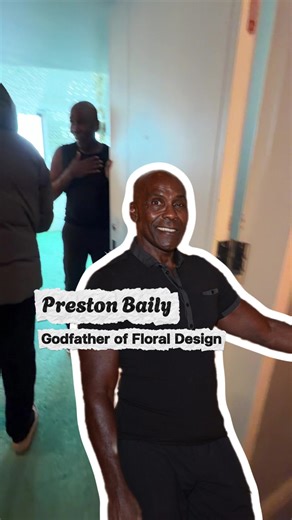 เป็นเกียรติอีกครั้งที่ได้ดูแลงานเลี้ยงอาหารค่ำ ที่บ้านของเพรสตัน Preston Bailey ดีไซเนอร์ นักจัดดอกไม้ระดับโลก ที่จัดงานให้เซเลป ดาราฮอลลีวู๊ดคนดังมามากมายทั่วโลก ล่าสุดก็งานแต่งตระกูลอัมบานีที่มีมูลค่ามากกว่าสองหมื่นล้านบาท พร้อมสามี Theo Bleckmann นักร้อง นักดนตรี ที่สามารถเข้าชิงรางวัลแกรมมี่ได้ถึงสองครั้ง พร้อมแขกคนพิเศษ อาทิเช่น เทรซี่ Tracey J Jordan มิวสิค เอกเซคคูทีพ ผู้เคยร่วมงานนักร้องตัวท๊อปมากมาย อย่างเช่น วิทนี่ย์ ฮุตตัน Whitney Houston Private dinner at Preston’s house, Manhattan N