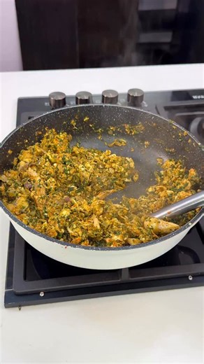 Food Blogger | Recipes on Instagram: "Simple dinner idea - Boiled potatoes and vegetable egg sauce Eat or pass to your neighbor"