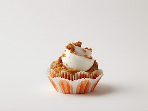 Peach Cobbler Cupcakes