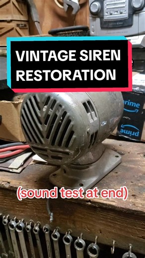 I found this siren on eBay and restored it with stuff I had laying around the garage! #restoration #vintage #siren #federalsiren #moviecar #prop #props #fix #repair #old #rusty #chrome #diyproject