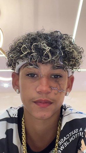 MC Xangai: Revelando os Melhores Momentos e Danças