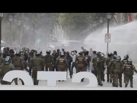 Clashes in Chile as thousands protest President Kast's environmental rollbacks | AFP