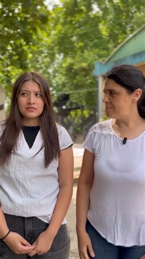 Comedia Municipal San Martín on Instagram: "🎭 CONSTRUCCIÓN DE MÁSCARAS PARA TODA LA FAMILIA Un taller creativo para diseñar máscaras que podes usar para carnaval usando materiales reciclados ✂️♻️ Pueden participar niños, adolescentes y adultos, sin límite de edad. Ideal para venir en familia, con amigos y dejar volar la imaginación 💫 📝 Inscripción a través de el link que se publicará una semana antes de la primer fecha. 📅 Lunes 26, Martes 27 y Miércoles 28 con gran cierre con murga en la pla