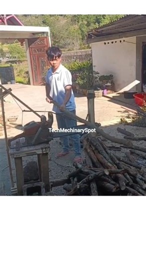 Unbelievable! Smart Cutter Detects Log Size & Auto-Speeds Up! ⚡