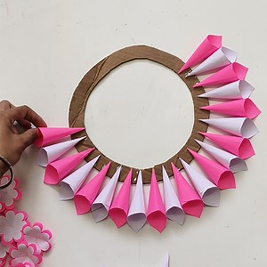 diy paper snowflakes decoration for christmas | My Arts & Crafts