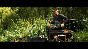 2019 Fish ‘O’ Mania Champion, Andy Bennett, takes you commercial pole fishing at Docklow Pools, explaining where to fish, rig choices, feeding tactics, and bait presentation. Short pole fishing, long pole fishing, shallow fishing and margin tactics are all covered in detail. Andy explores how to start, then progress through a session making effective decisions along the way to get the best result possible from your swim - https://youtu.be/Bo8Ah0LOwZ0 | Daiwa UK