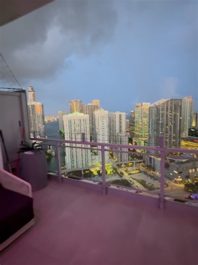 𝒮𝑜𝓃𝒹𝓇𝒶 𝐵𝓁𝓊𝓈𝓉￼ on Instagram: "Camera roll dump 🫧"