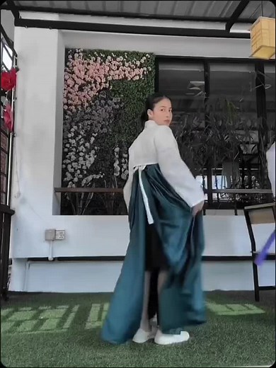 SLAY@HTOO @K @𝑪𝒐𝒓𝒂✩ @✫𝙕𝙪𝙠𝙞✫ @𝗬