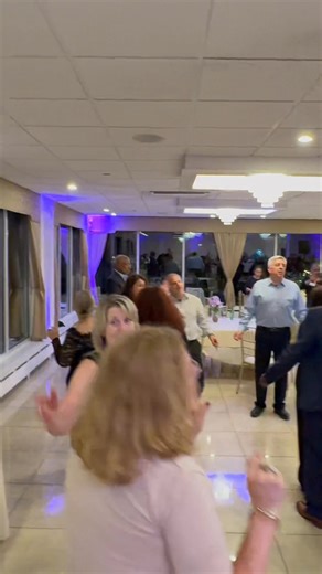 New Rochelle High School Class of 1985, cheers to 40 years! Thank you for trusting me with your celebration. 🙏🏻 | Mr. 845 Entertainment