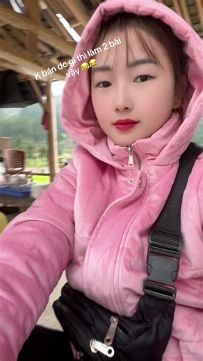 Video của Em Phố HàGiang (đồănvặtsủnglà) (@me.3con.sn98.con.2016) với bản nhạc nhạc nền - Cao Tùng Anh