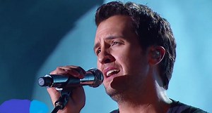 Luke Bryan Drink a Beer (Music Video and Lyrics)