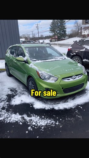 🚗 FOR SALE: 2015 Hyundai Accent 🚗 📍 Mileage: 101,000 🛞 Brand New Tires & Rims 🧰 Needs Crankshaft Replacement Pricing Options: 💲 $1,500 — As-is / for parts 💲 $4,000 — Crankshaft replaced before sale This Accent is a great candidate for a mechanic, DIY repair, or parts car. Body is in good shape and the new tires & rims add solid value. If purchased at the higher price, the crankshaft will be replaced prior to pickup. 📩 Message me for details, photos, or to discuss repair timeline. Serious