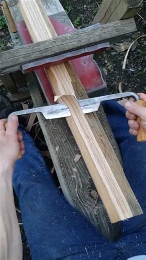 Essential drawknife technique! #tools #technique #woodcarving #carving #woodworking #tips