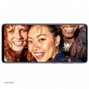 Perfect selfies are now super easy. The Awesome Smart Selfie feature on the #GalaxyA71 & #GalaxyA51 helps automatically switch from normal to wide mode as soon as it detects multiple faces in the selfie mode. Range starts at ₹21999: http://spr.ly/6188GFbms #Samsung | Samsung