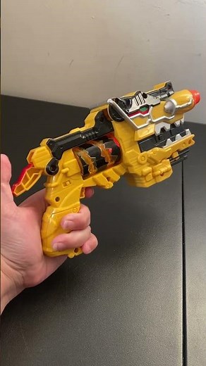 POWER RANGERS DINO CHARGE DELUXE MORPHER demo