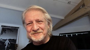 ▶︎▶︎▶︎ Commande SÉBASTIEN SE LÂCHE ! : https://PatrickSebastien.lnk.to/Sebas... ------------------------------------------------------------- Bonjour les amis ! Un message pour vous donner de l'espoir ! Je vous embrasse Patrick ------------------------------------------------------------ Mes réseaux sociaux : ▶︎ Site : http://www.patricksebastien.fr ▶︎ Abonne-toi à la chaîne Youtube de Patrick : http://bit.ly/2vFsAwK ▶︎ Facebook : http://www.facebook.com/patricksebastienofficiel/ ▶︎ Twitter : ht