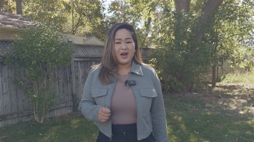 ✨For Sale $575,000 Detached Home in Barrie ✨🏡 59 Park St, one of the prettiest detached homes on the market, and it doesn’t come around often! Watch full home tour in YouTube ⏩️ https://youtu.be/SuYEkjl7DAg?si=5460-41zXIj4fecQ MLS# S12549242 📍 Welcome to 59 Park St – a bright, modern, move-in ready home just minutes from Barrie’s vibrant waterfront, downtown shops, and restaurants. Sitting on a rare 190 ft deep lot with a brand-new deck, this property is perfect for families, downsizers, or fi