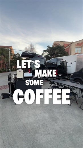 Back making coffee for a production today at USC. Lived in LA for years and this was actually my first time walking around the campus, honestly it’s really beautiful. • • • #mobilecoffee #coffeecatering #baristalife #losangelescoffee #onsetcoffee