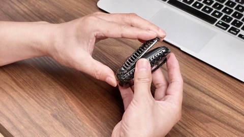 T-carbon Key Fob Cover Fits Ford F150 F250 F350 2018-2025;Real Carbon Fiber Key Case with Keychain Fits Ford Maverick Mustang Edge Explorer Escape 2024 3/4/5 Buttons Smart Remote Key Accessories