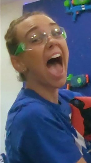 Awesome Ricochet Trick Shot 🎯