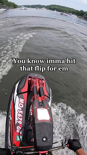 Who loves party cove at Lake of the Ozarks? #partycove #lakeoftheozarks #lakelife #jetski #jetskis #jetskiing #sendit #backflip #fullsend #2stroke