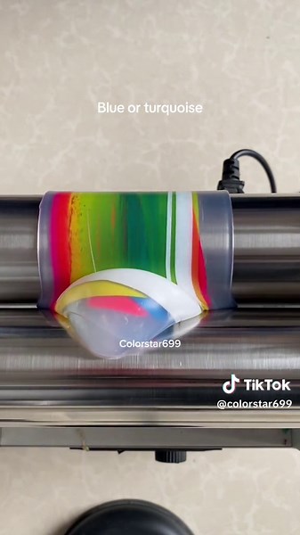 Color Mixing: A Satisfying and Relaxing Blend of Blue and Turquoise