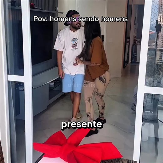POV: homens sendo homens 🤡#pov #humor #relacionamento #homens #casal | Couple Humor