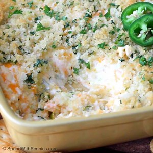 Jalapeno Popper Dip is a favorite dip for absolutely everyone! PRINT here: https://www.spendwithpennies.com/jalapeo-popper-dip/ | Home Cooked Recipes