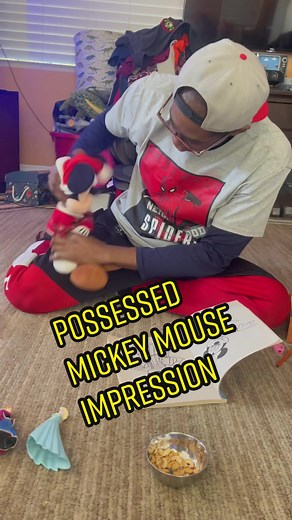 Playing with my niece ? #verbalase #mickeymouse #mickey #impressions #disney #possessed #original #voice #voiceimpressions #challenge #lol #wtf #random #toys #plush