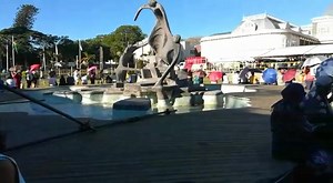 74K views · 581 reactions | Deuxième jour de la campagne de vaccination ce matin. Longue file d’attente devant le centre aménagé au Plaza, à Rose-Hill. L'ordre alphabétique n'est pas appliqué dans les centres mobiles. Pour plus de détails sur le deuxième jour de la campagne de vaccination, cliquez sur le lien suivant : https://bit.ly/38nGKqi | Defimedia.info | Facebook