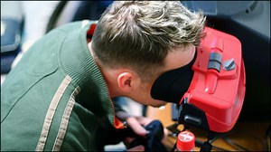 仮想現実を実現すべく生み出されては散っていった3Dゲーム機＆VRヘッドセット