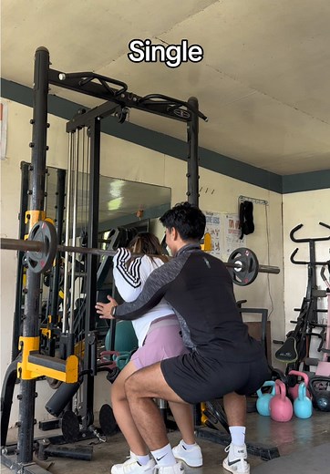 Three Stages of Spotting a Girl at the Gym