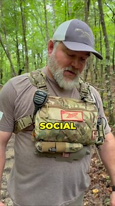 50K views · 2.1K reactions | European starlings: Shakespeare's legacy turned invasive species. Witness their stunning social behavior and intelligence. Should we admire or manage this 200 million strong flock? Let us know and Get wild with Craig Caudill and the crew at Nature Reliance School. #Starlings #InvasiveSpecies #Birds #Wildlife #Nature #Shakespeare #Ornithology #Birdwatching #AnimalBehavior #Conservation #CraigCaudill #NatureRelianceSchool | Nature Reliance School | Facebook